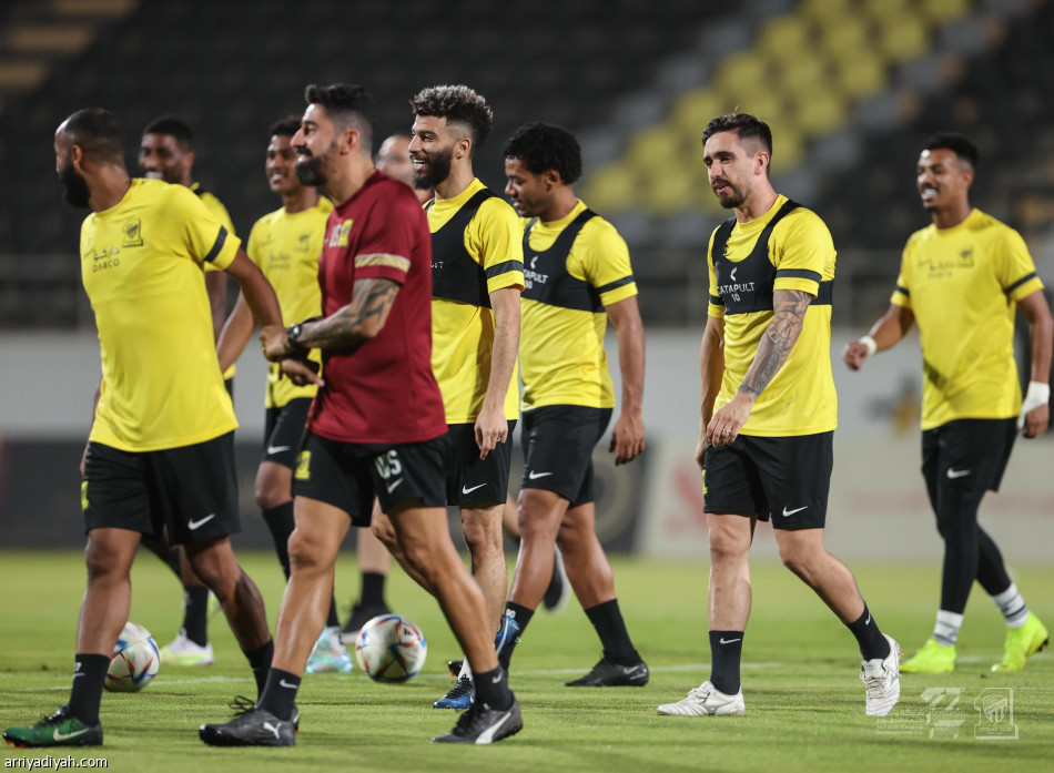 جروهي 
على أعتاب
الـ 40