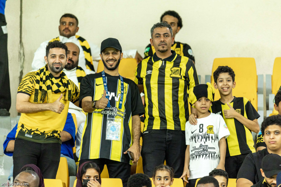 المنقذ خليفة..
علامة الفوز الكاملة