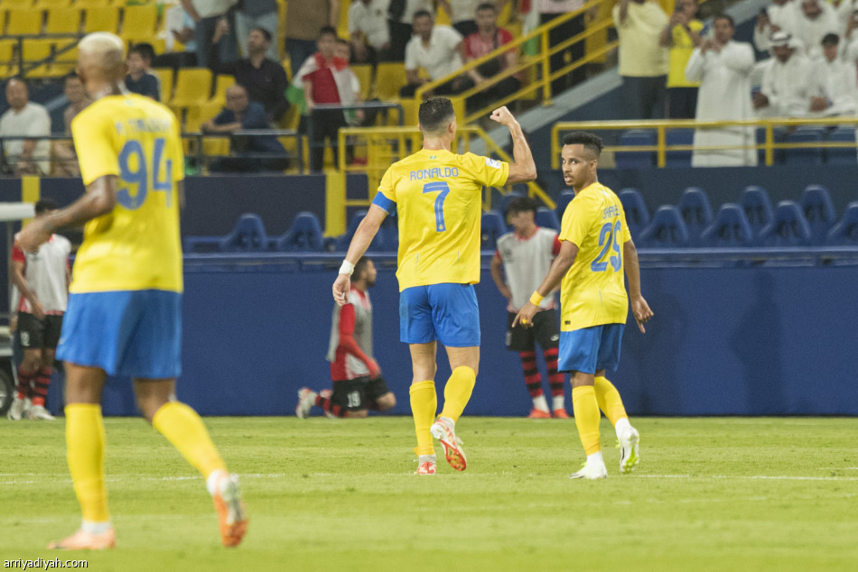 النصر يؤمن الصدارة الآسيوية بثلاثية الطاجيكي