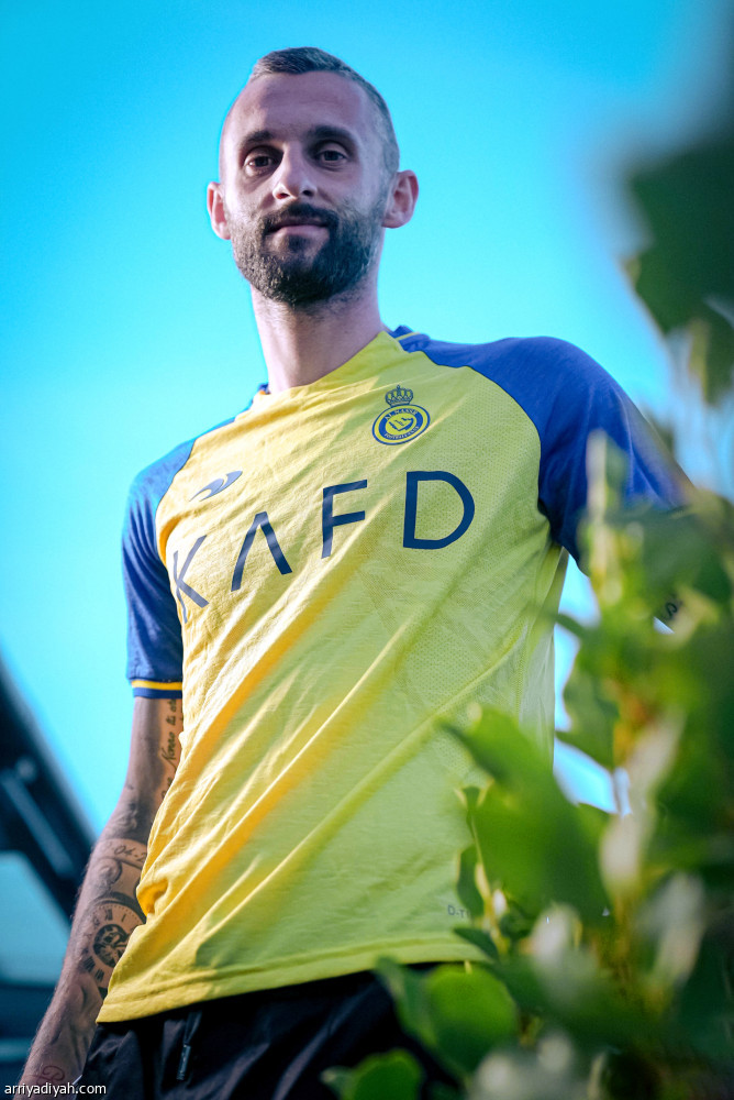 بروزوفيتش..
رجل الـ 5 مراكز