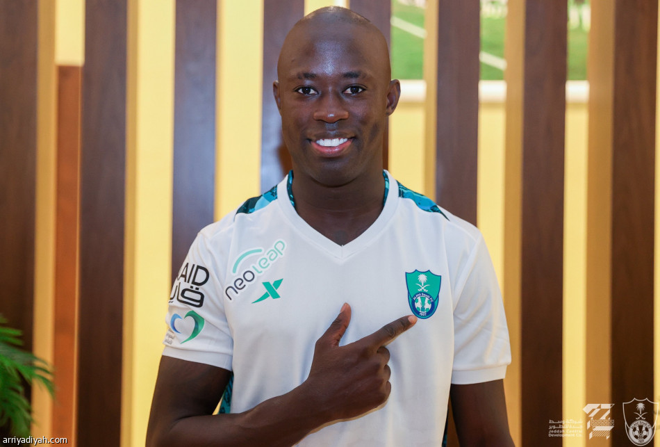 من هو مودو بارو لاعب الأهلي الجديد؟