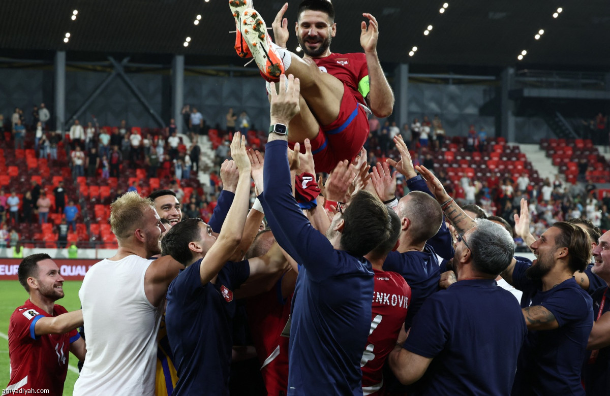 ميتروفيتش يحتفل بالمئوية