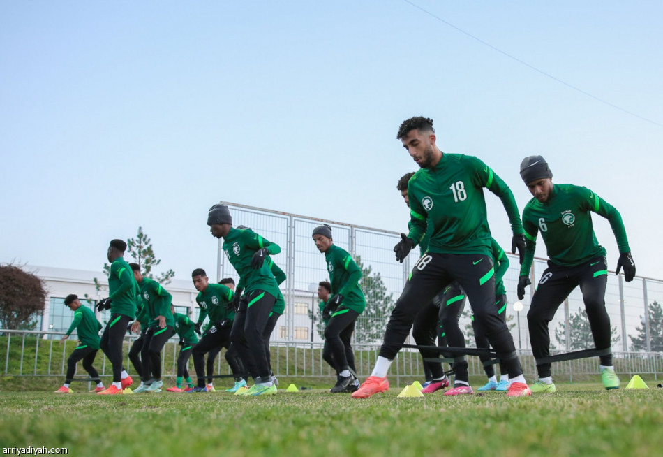 الأخضر الشاب يبدأ تحضيراته في طشقند