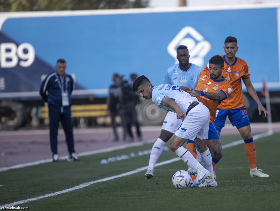 الفيحاء يزيد معاناة أبها بثنائية