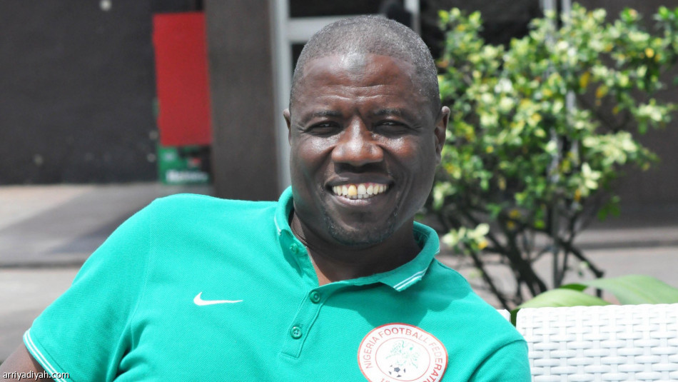 3 مدربين 
يديرون النسور