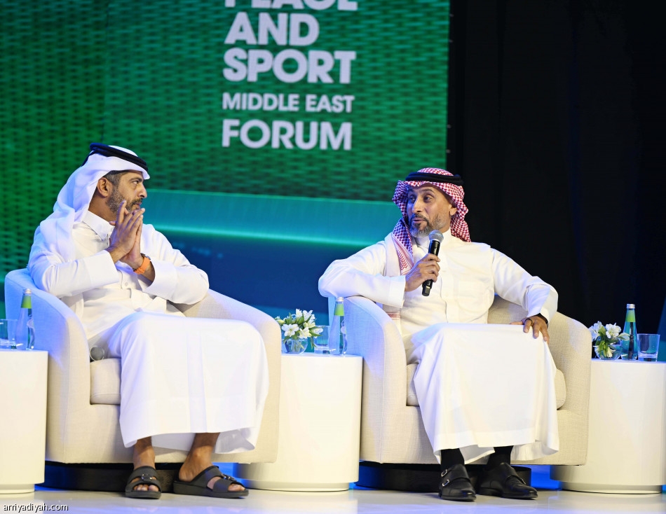 منتدى الرياضة والسلام يختار
نادية بطل العام