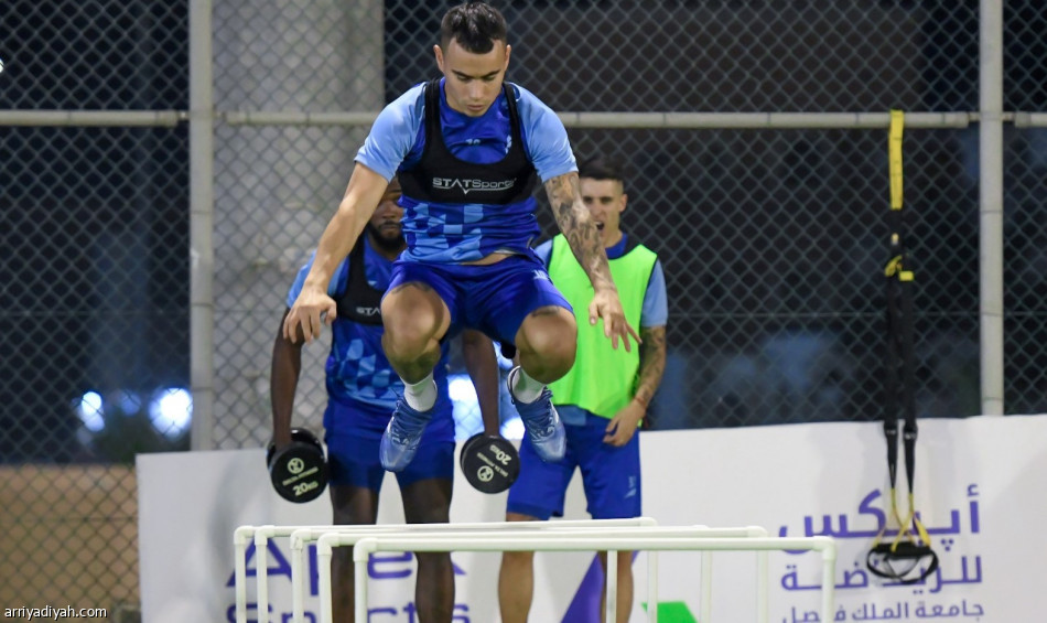 الفتح يعود  بمشاركة زيلاريان