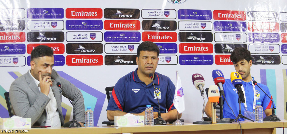 6 أجانب 
في تشكيلة الشباب