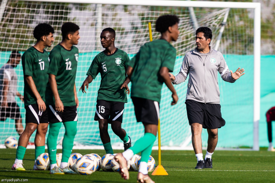 أخضر الناشئين يواجه الصين في «جبل علي»