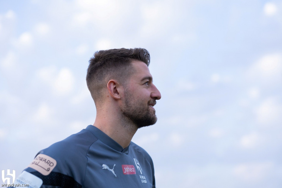 جيسوس يمنح لاعبي الهلال راحة 24 ساعة