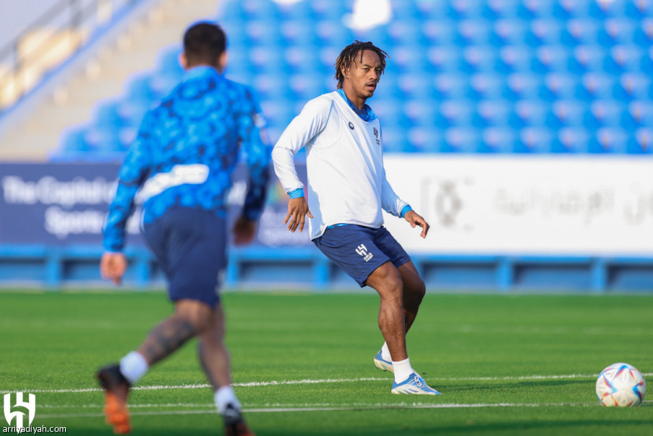 الهلال.. العويس يشارك.. ودياز يناور