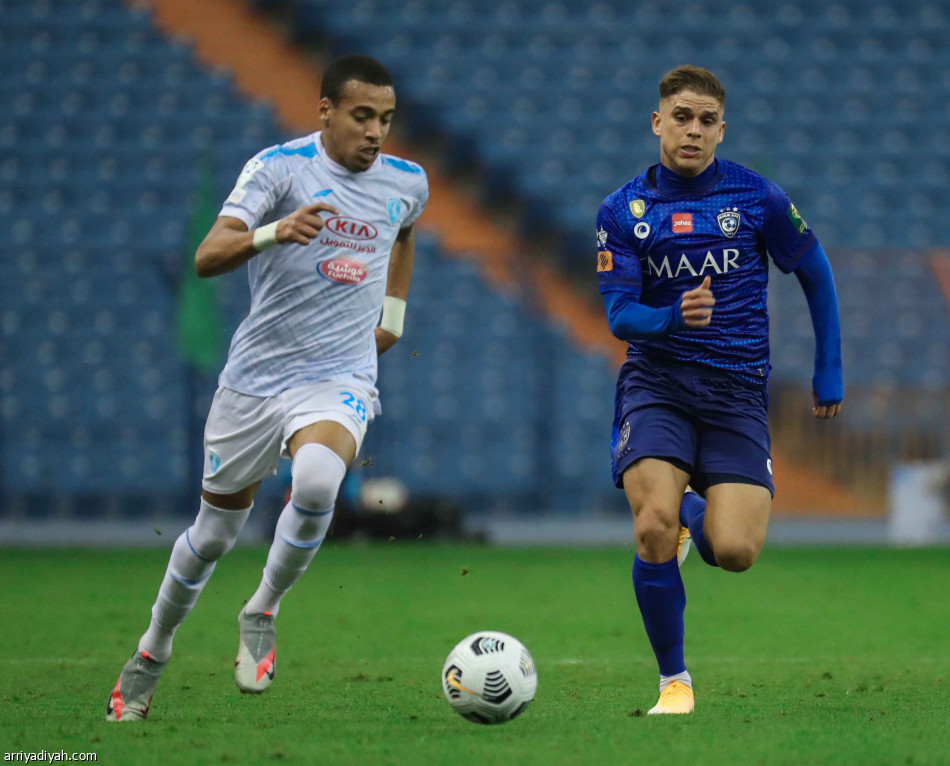 الهلال والفتح.. من ينهي شراكة الكأس؟