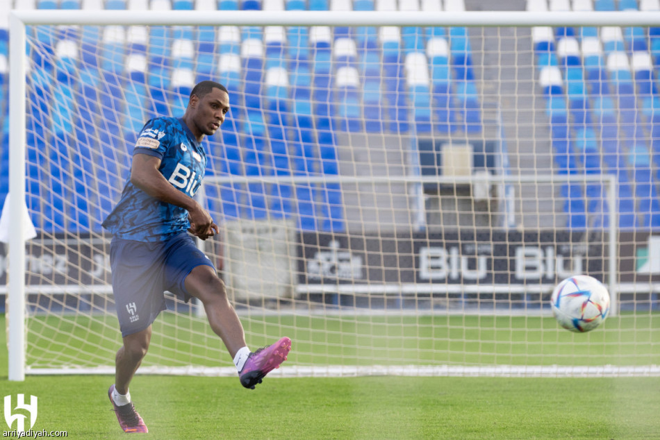 الغيابات تضرب الهلال أمام العدالة