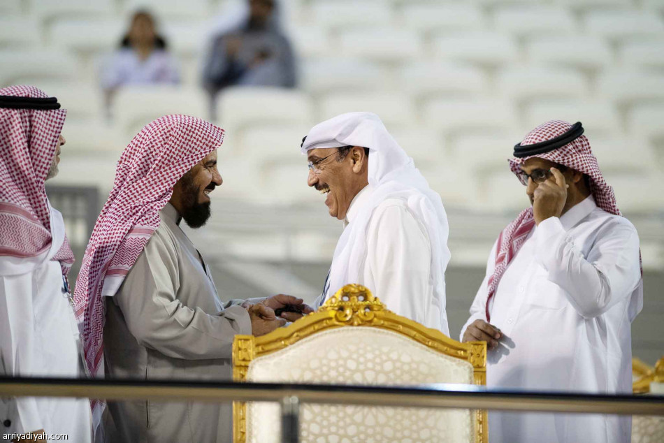 بعد 334 يوما.. 
الطائي والرائد.. 
يكرران الأربعة