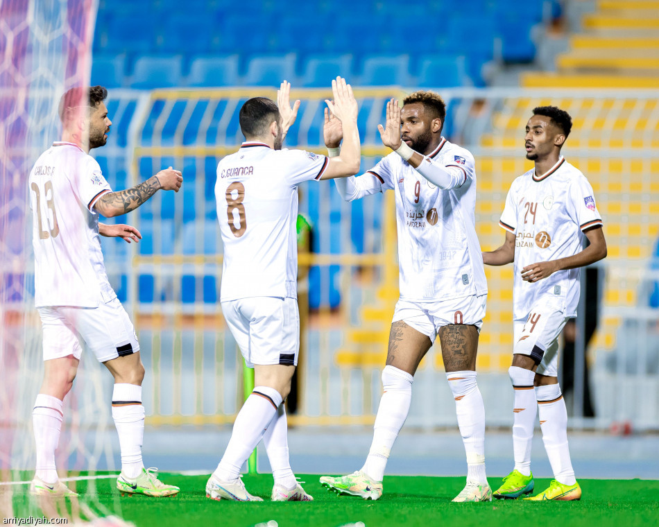 أمام «الجوية».. 
الشباب فرحة رابعة