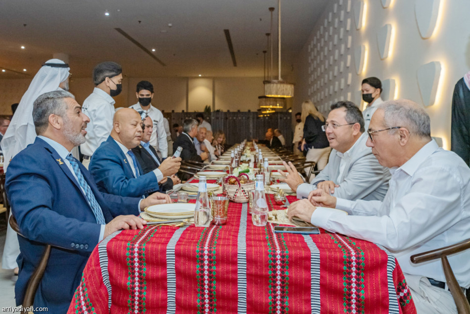 حسن.. من الكرين
إلى ذهبية العالم