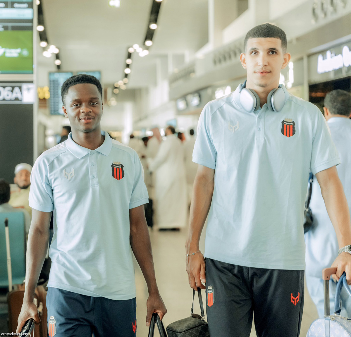 الرياض يطير إلى جدة