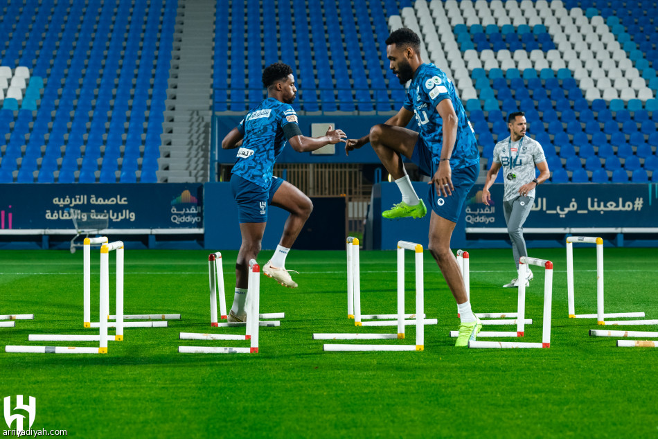 الهلال يعود بعد إجازة 4 أيام