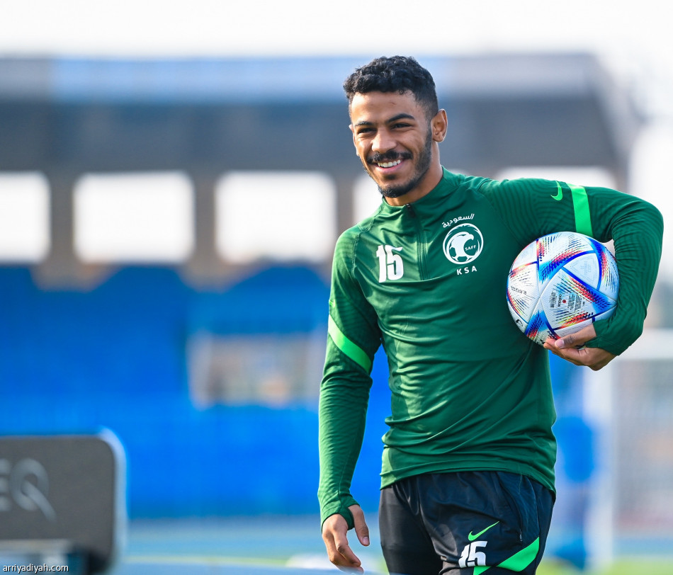 غدا.. بعثة الأخضر تغادر إلى العراق