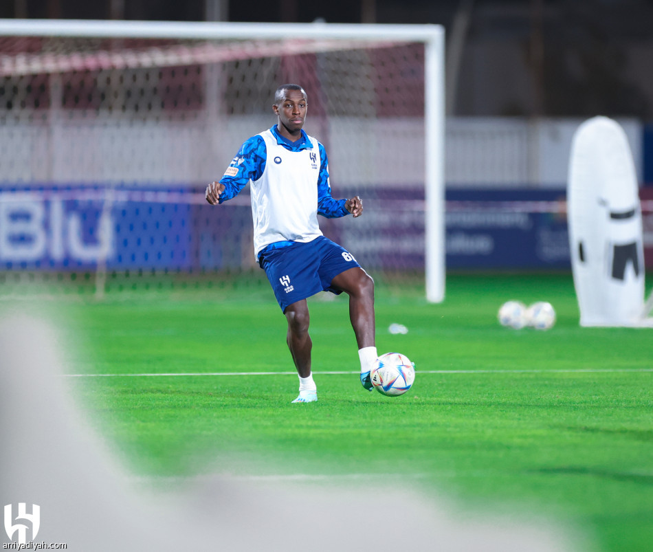 الهلال ينتعش بعودة هيون