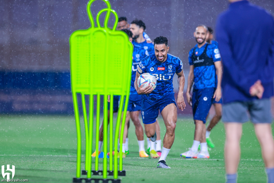 الهلال.. العويس يواصل الغياب قبل ضمك