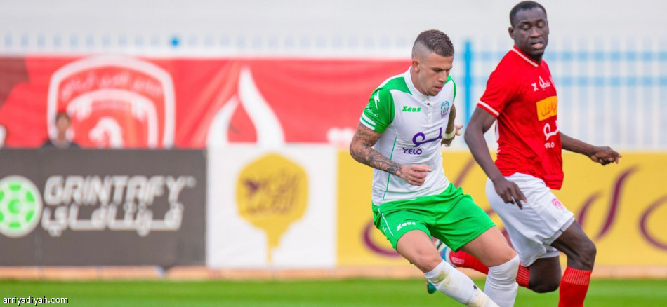 دوري يلو.. العربي يفرض التعادل على الخلود