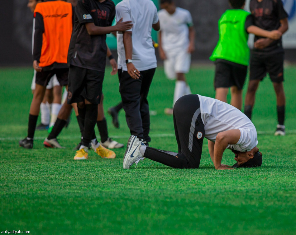 دوري البراعم.. الشباب يحقق اللقب ويرسل الأهلي إلى الأولى