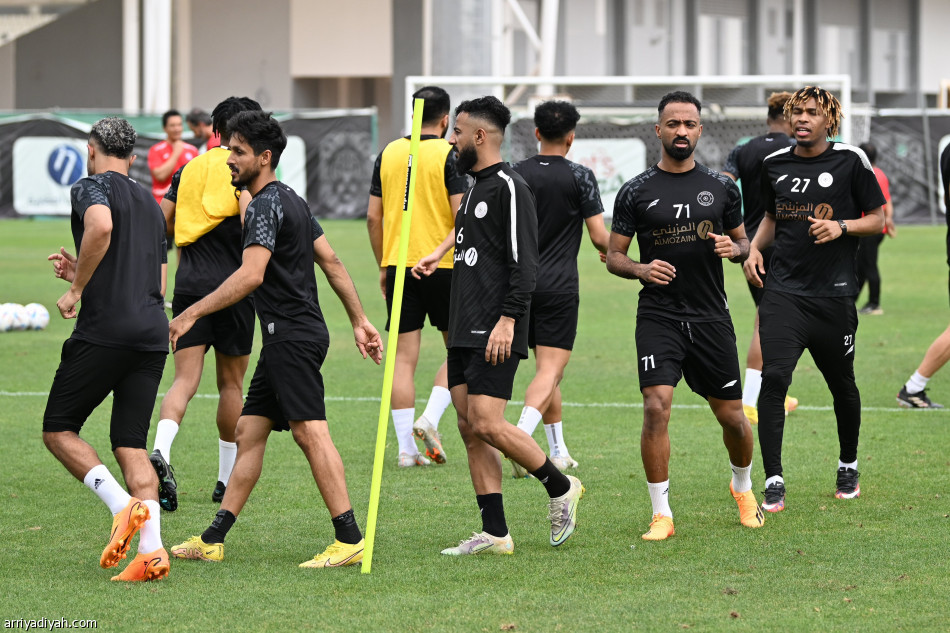 الشباب ينهي تحضيرات ضمك