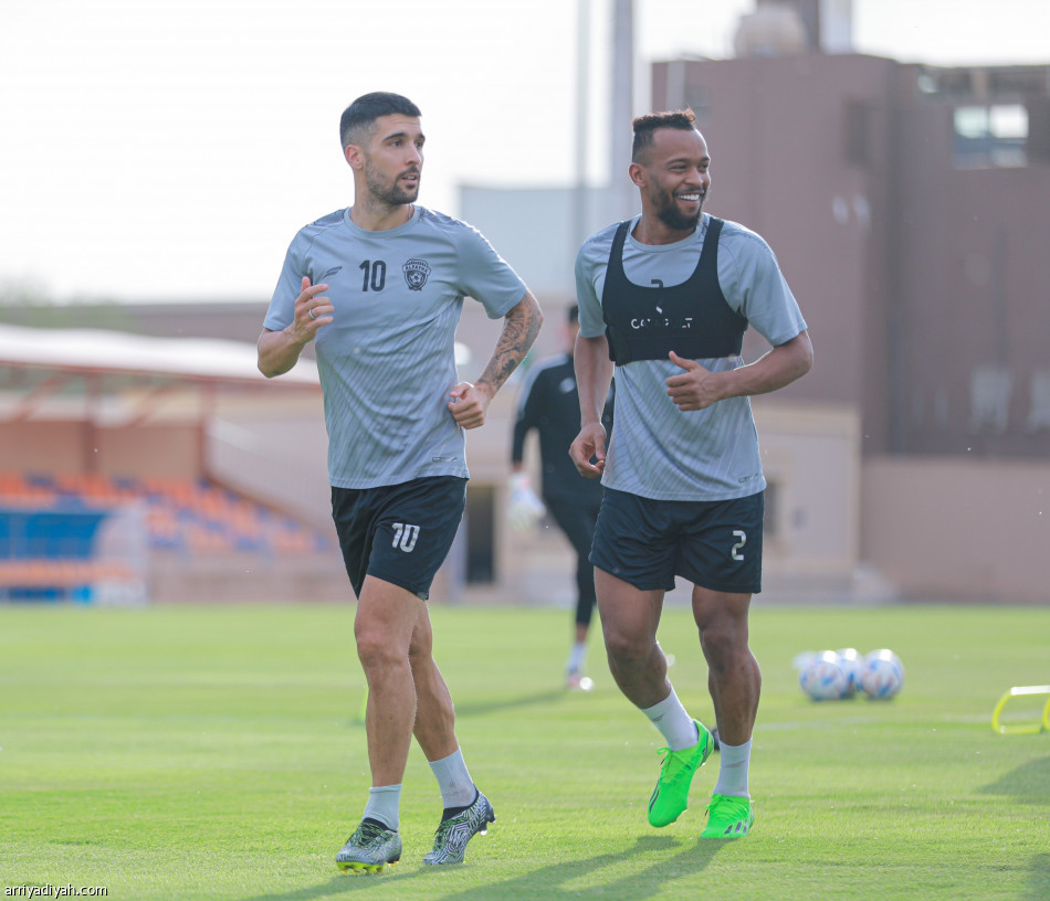 الفيحاء يتدرب.. ويغادر إلى حفر الباطن