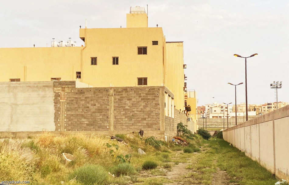 خميس مشيط.. 
صوت الآلات يسبق «ارحبوا»