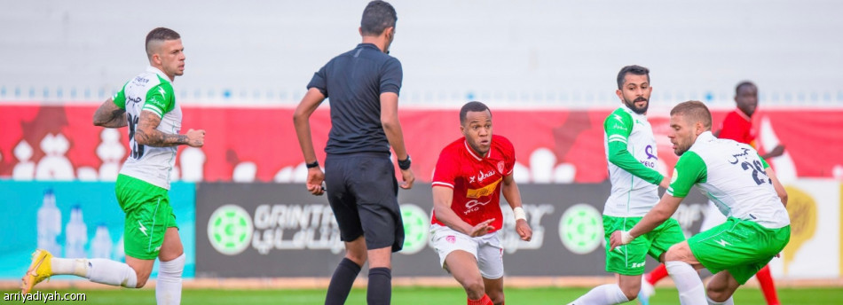 دوري يلو.. العربي يفرض التعادل على الخلود