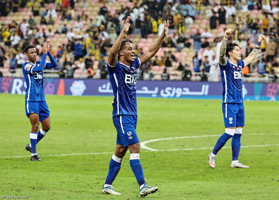 بالتخصص..
الأزرق يكسر الاتحاد