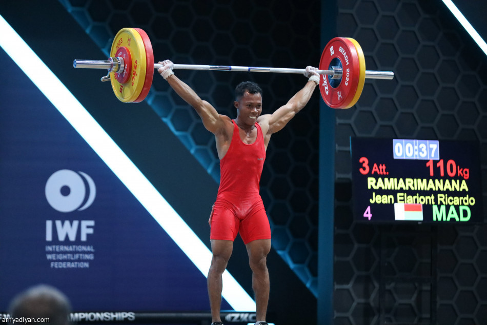 اليوم.. الرباع آل سليم يبحث عن ذهب العالم