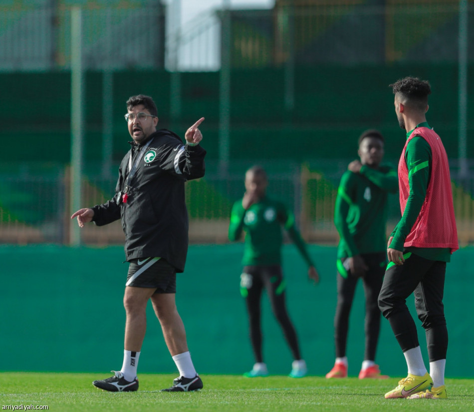 أخضر الشباب ينهي تحضيرات تجربة قطر