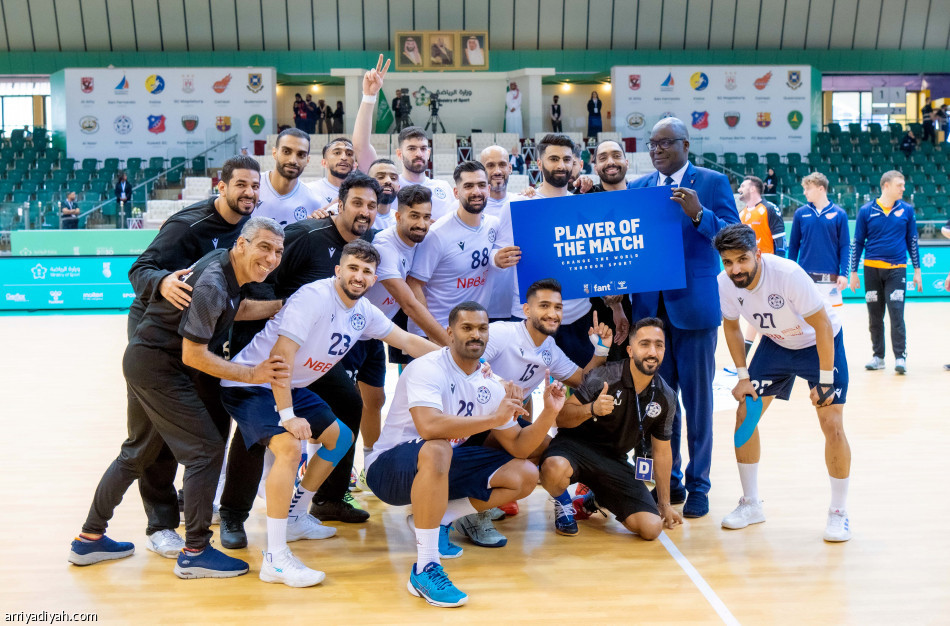 عائلة فرنانديز..
الأب مدرب و3 أبناء يلعبون