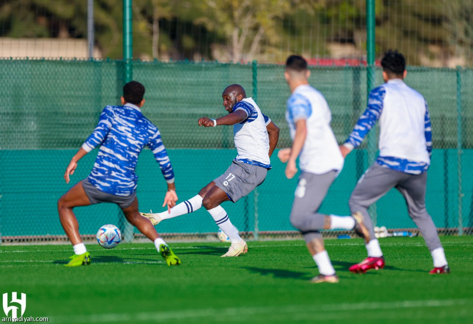 إنفلونزا تبعد كاريلو عن مران الهلال