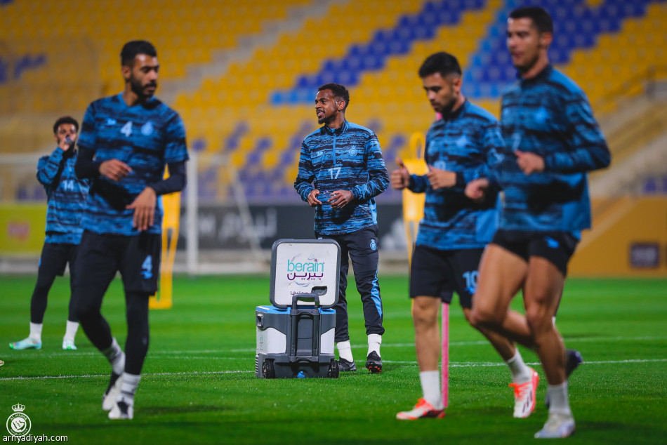 ريال مدريد يجبر النصر على التدريب ظهرا