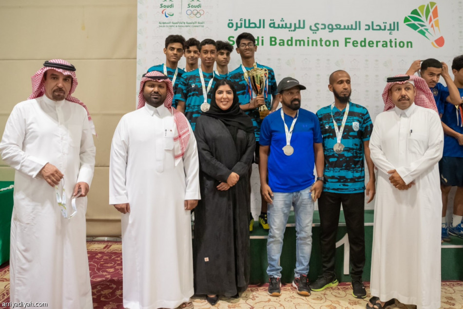 ناشئو النصر يحصدون لقب الريشة الطائرة