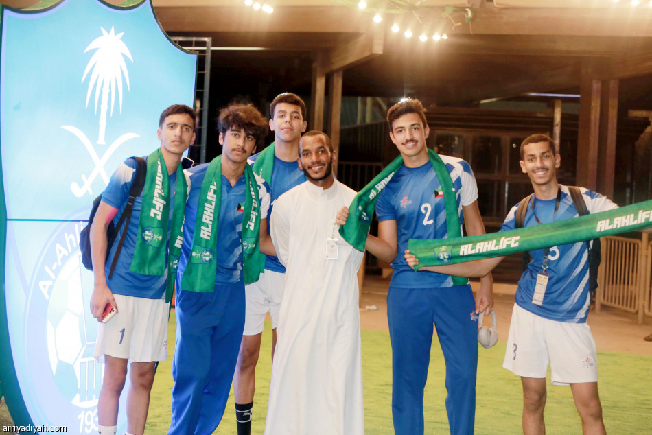 الأهلي
يجدد أفراح 2011