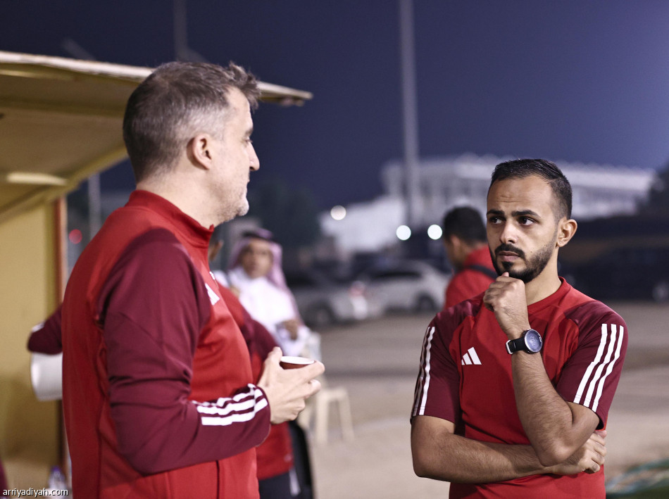 29 أجنبيا في تجمع حكام دوري روشن