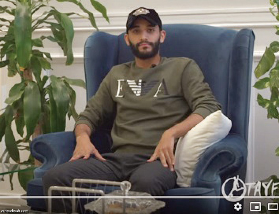 هتان وإيجور
الوحيدان في يوتيوب