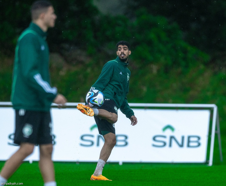 الأخضر.. مانشيني يطبق تكتيك كوريا الجنوبية