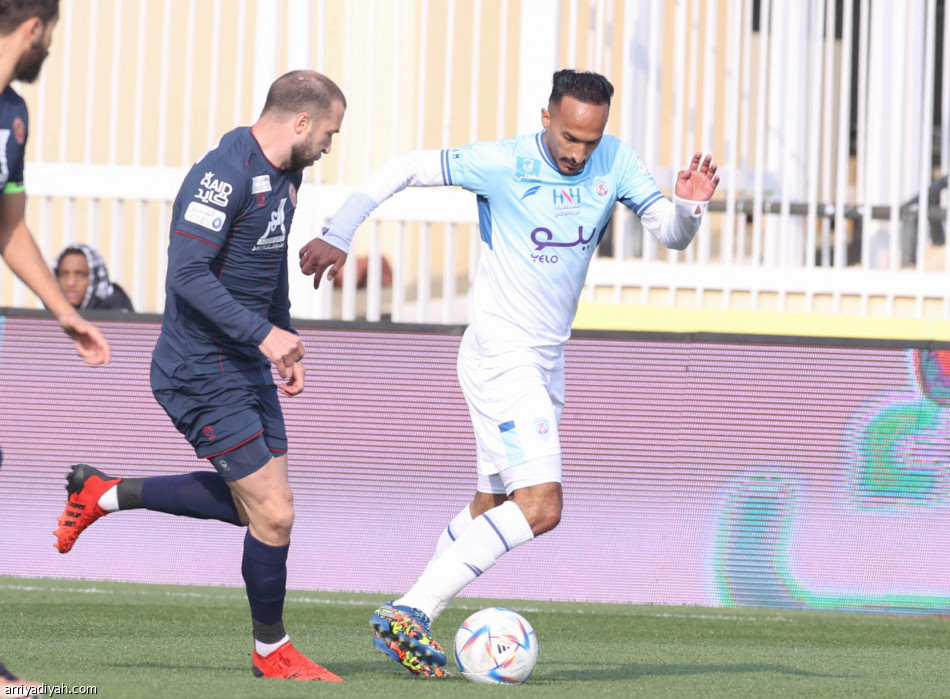 بهدف قاتل.. أبها يقتنص نقاط ضمك