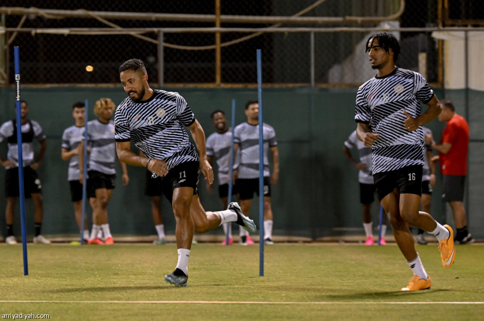 الشباب.. رديف يظهر.. وشراحيلي في العيادة