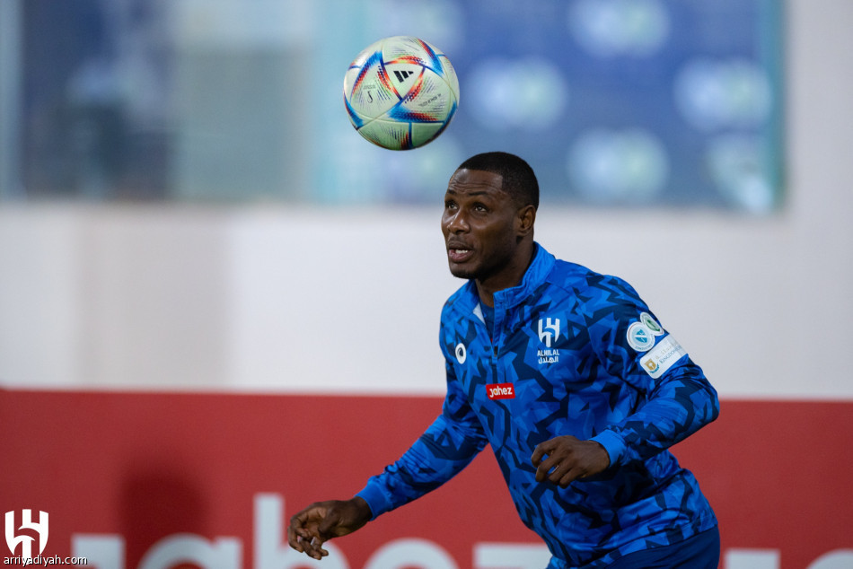 قبل نيوكاسل.. الهلال يتأهب بمناورة