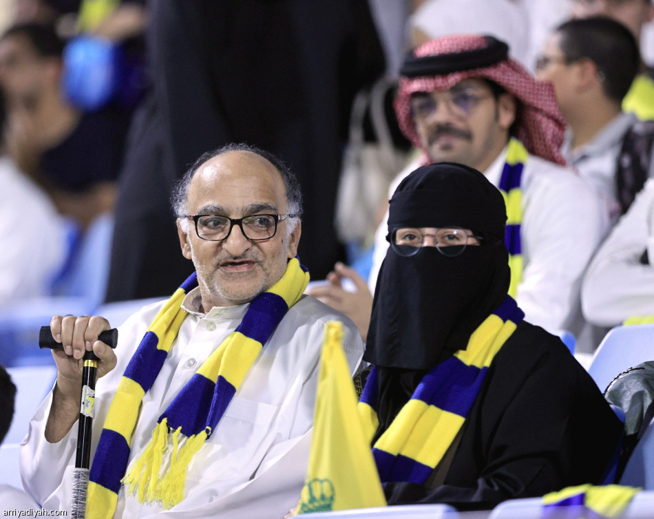 خماسية «الدون» وماني 
تعيد الأصفر إلى الطريق