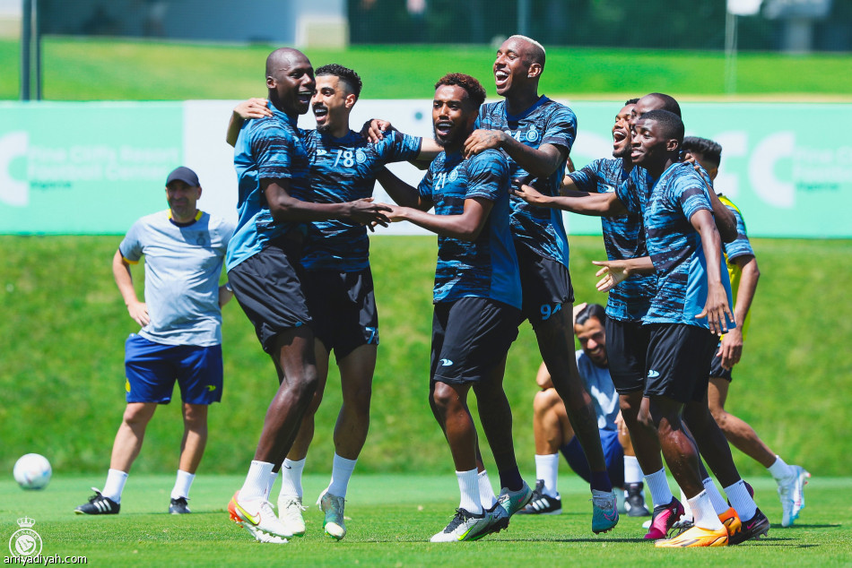 العقيدي يلتحق بالنصر في البرتغال