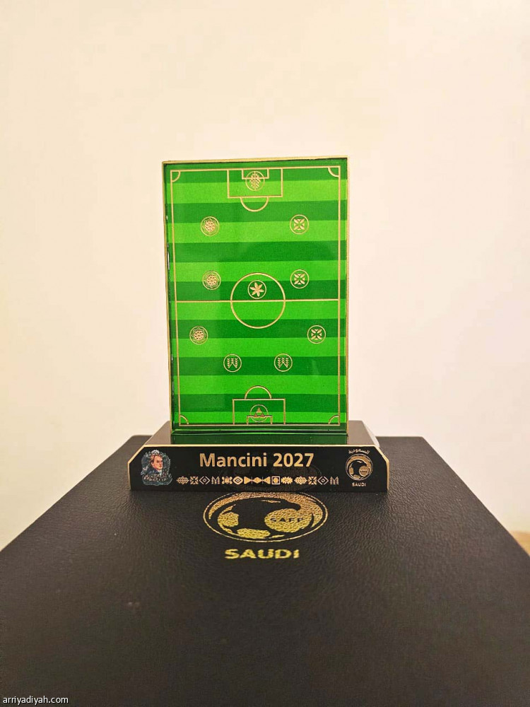 مفاوضات مانشيني.. 
أسبوعان