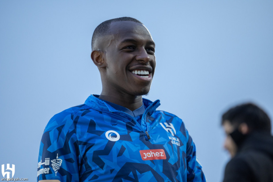 غدا.. الهلال يغادر إلى جدة