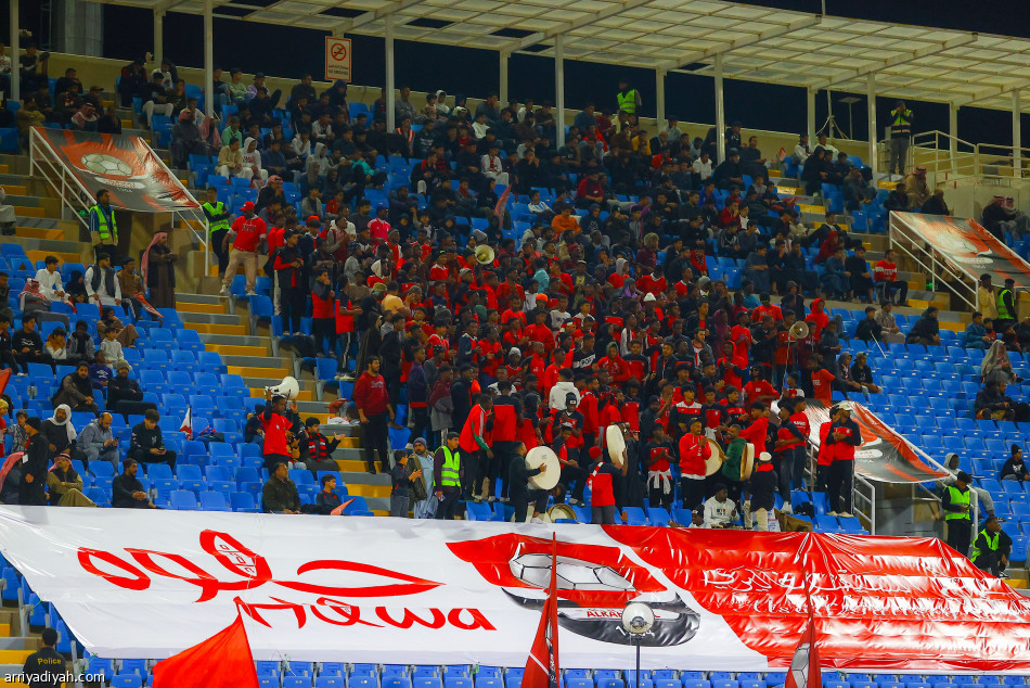 الفيحاء يكتسح الرائد برباعية